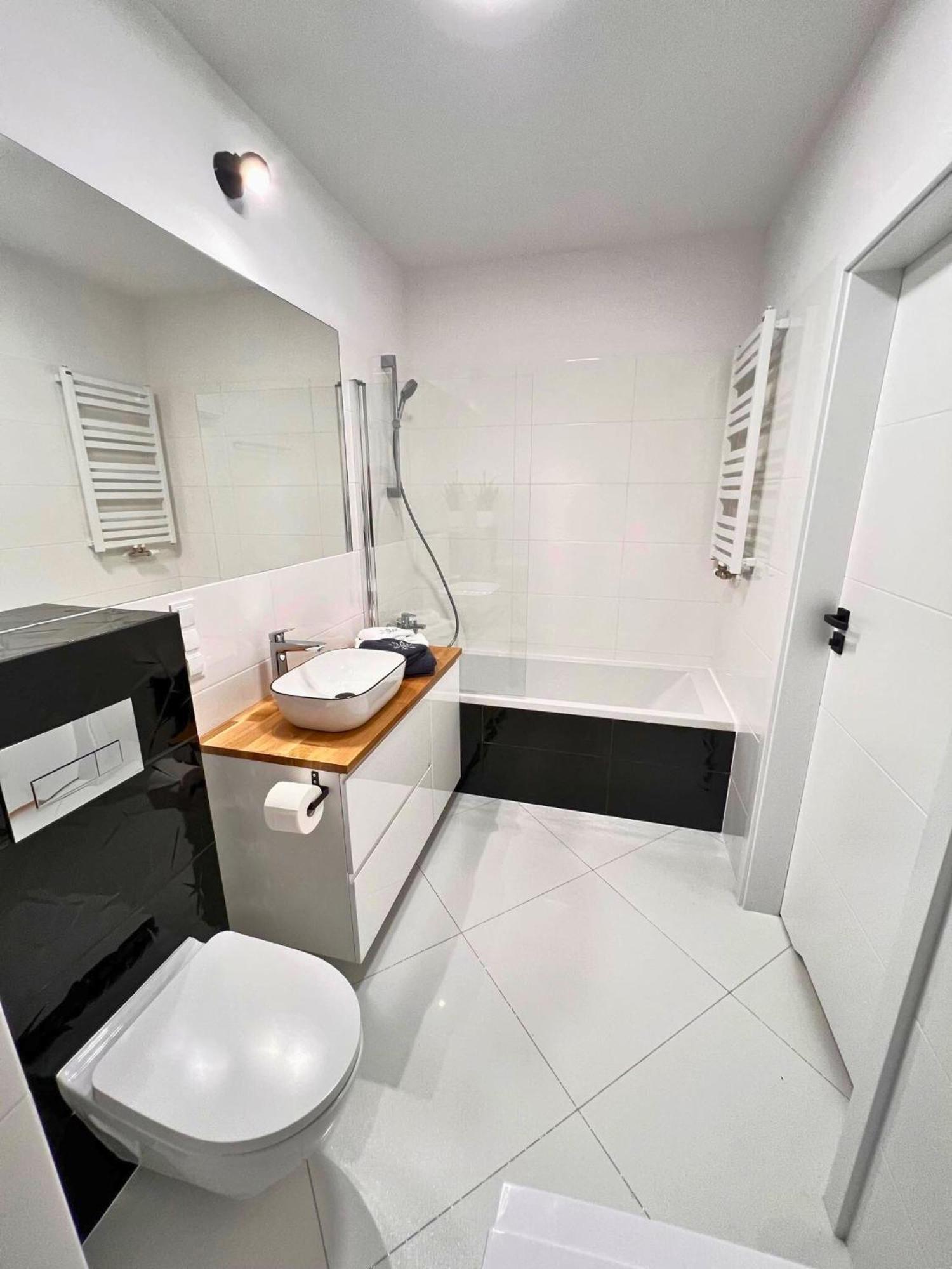 Apartament Purple Poznań Extérieur photo